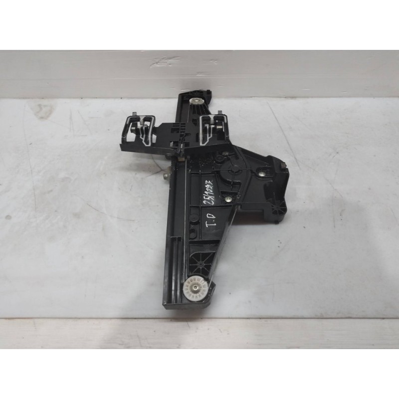 Recambio de elevalunas trasero derecho para peugeot 2008 (p1) allure pack referencia OEM IAM 9830002480  