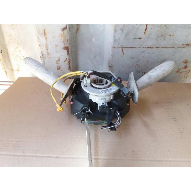 Recambio de mando luces para fiat nuova 500 (150) lounge referencia OEM IAM 07354724640 22400795000 01272 - Rojo 2