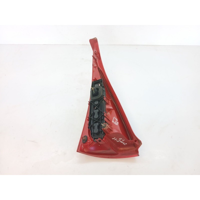 Recambio de piloto trasero derecho para citroën c3 i (fc_, fn_) 1.4 hdi referencia OEM IAM 34115 - Gris 3