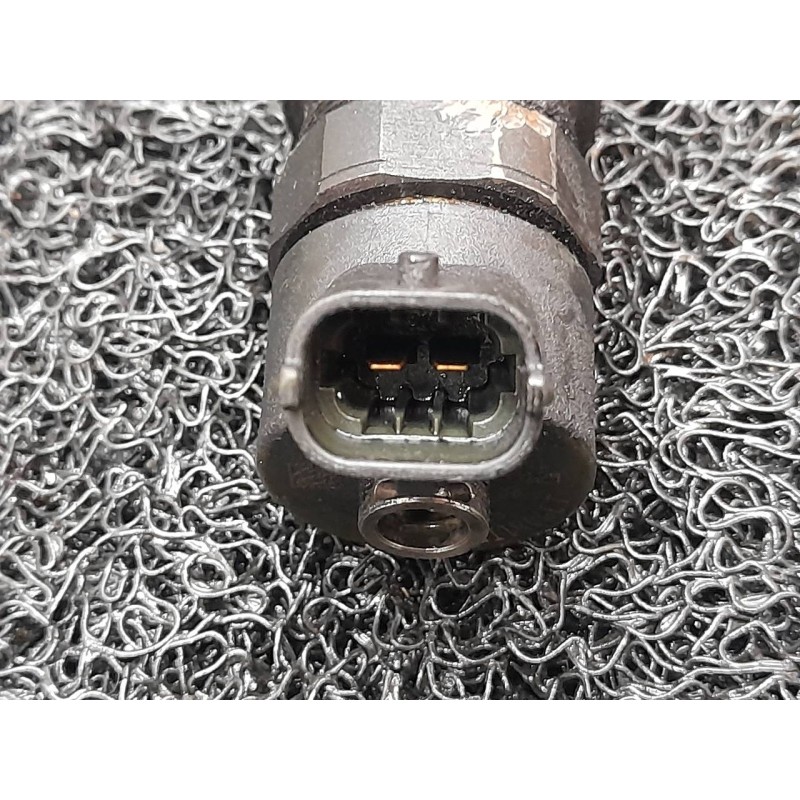 Recambio de inyector para opel astra gtc enjoy referencia OEM IAM 0445110165 - Negro 4