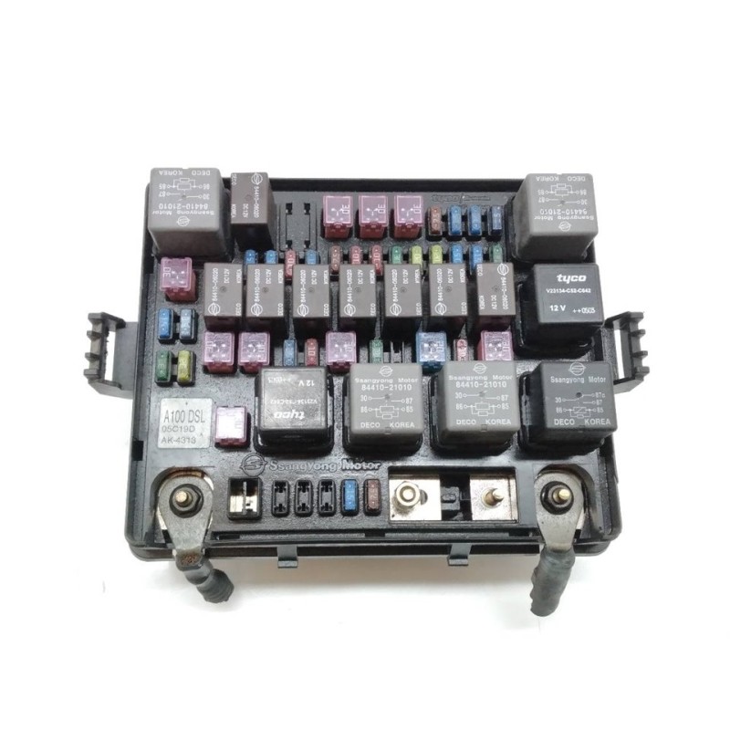 Recambio de caja reles / fusibles para ssangyong rodius xdi referencia OEM IAM A100DSL 05C19DAK4313A 