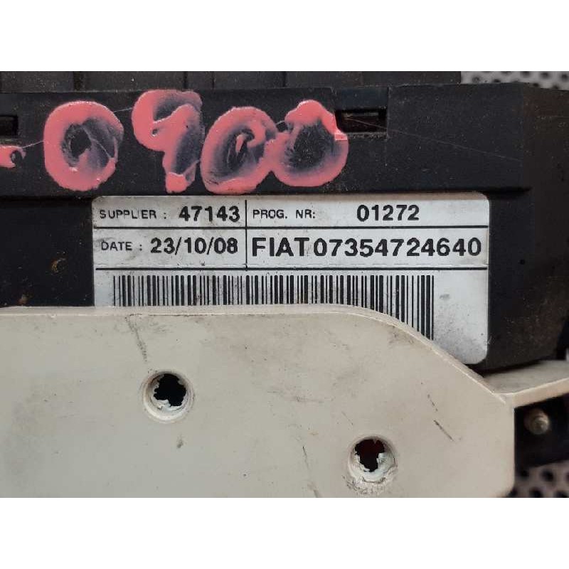 Recambio de mando luces para fiat nuova 500 (150) lounge referencia OEM IAM 07354724640 22400795000 01272 - Rojo 5