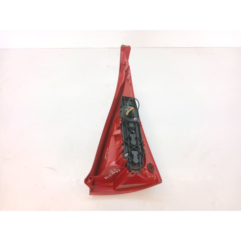 Recambio de piloto trasero izquierdo para citroën c3 i (fc_, fn_) 1.4 hdi referencia OEM IAM 32911 - Gris 3