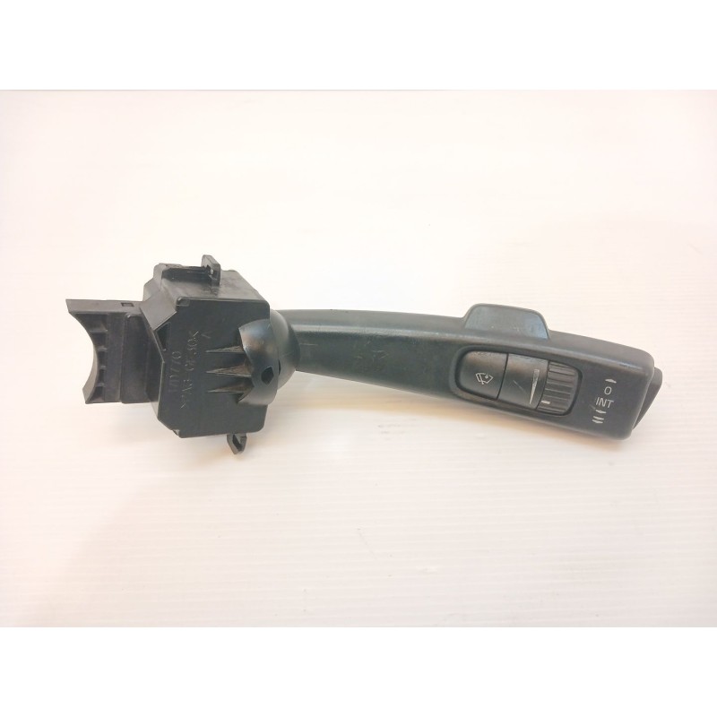 Recambio de mando limpia para volvo c30 1.8 kinetic referencia OEM IAM 047DA  