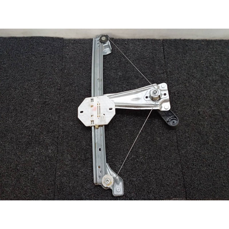 Recambio de elevalunas trasero derecho para dacia sandero stepway comfort referencia OEM IAM 827202131R  
