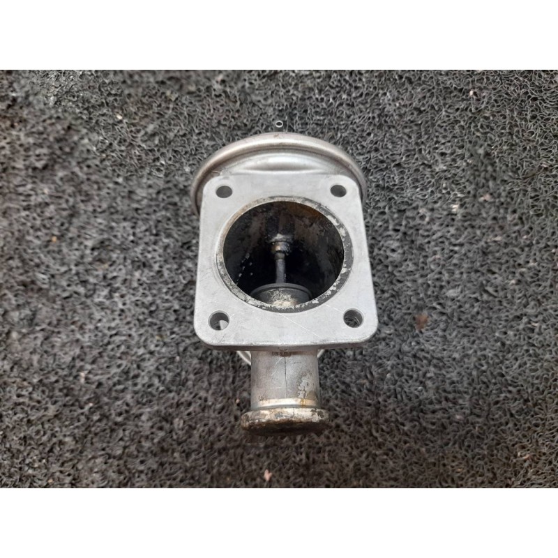 Recambio de valvula egr para bmw serie 3 berlina (e46) 320d referencia OEM IAM 7785789 72252302 - Blanco 4
