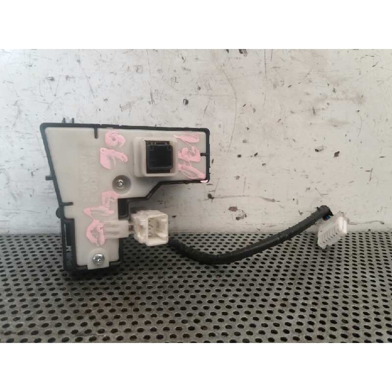 Recambio de warning para toyota prius (nhw30) advance referencia OEM IAM 75D808 - Blanco 3