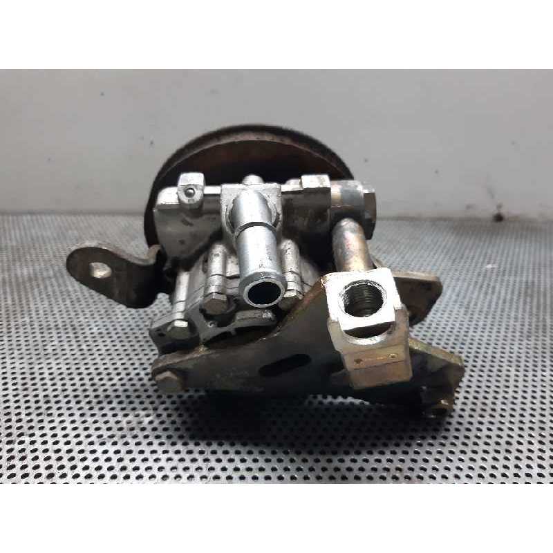 Recambio de bomba direccion para nissan terrano/terrano.ii (r20) 2.7 turbodiesel referencia OEM IAM 2