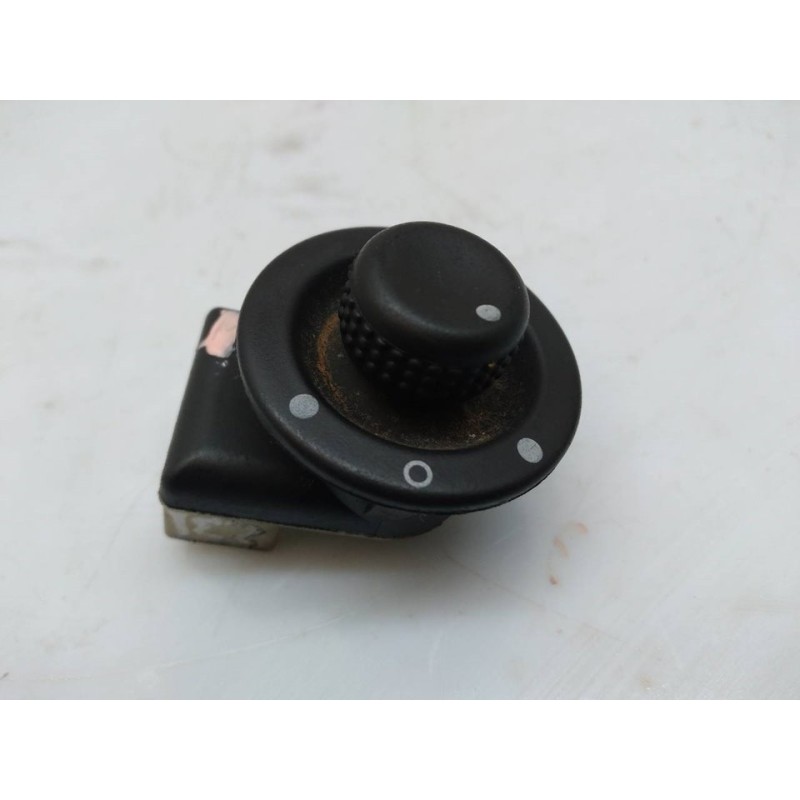 Recambio de mando retrovisor para renault scenic ii emotion referencia OEM IAM 2