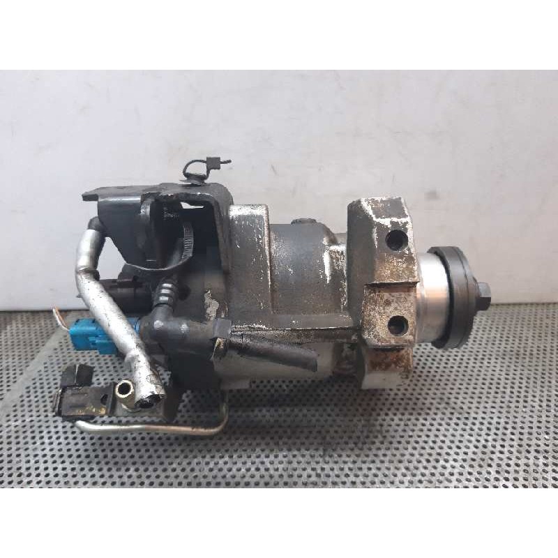 Recambio de bomba inyeccion para ford mondeo berlina (ge) 2.0 tdci cat referencia OEM IAM 2