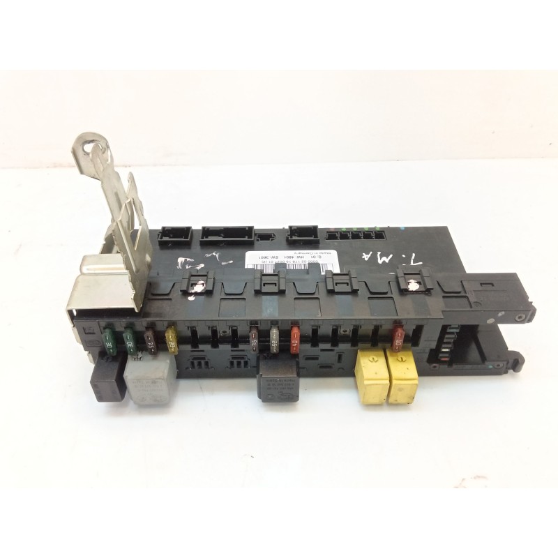 Recambio de caja reles / fusibles para mercedes-benz clase c (w203) berlina 270 cdi (203.016) referencia OEM IAM 2035451801  