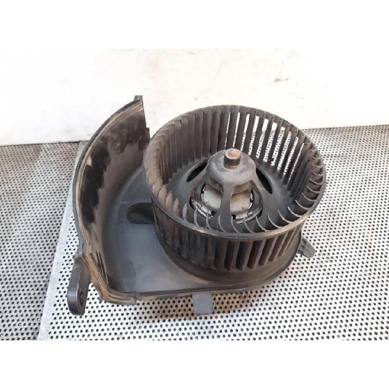 Recambio de motor calefaccion para renault scenic ii grand confort dynamique referencia OEM IAM GMVJ84AC - Blanco 2
