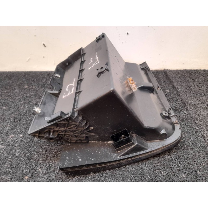 Recambio de guantera para seat altea xl (5p5) emoción referencia OEM IAM - Blanco 2