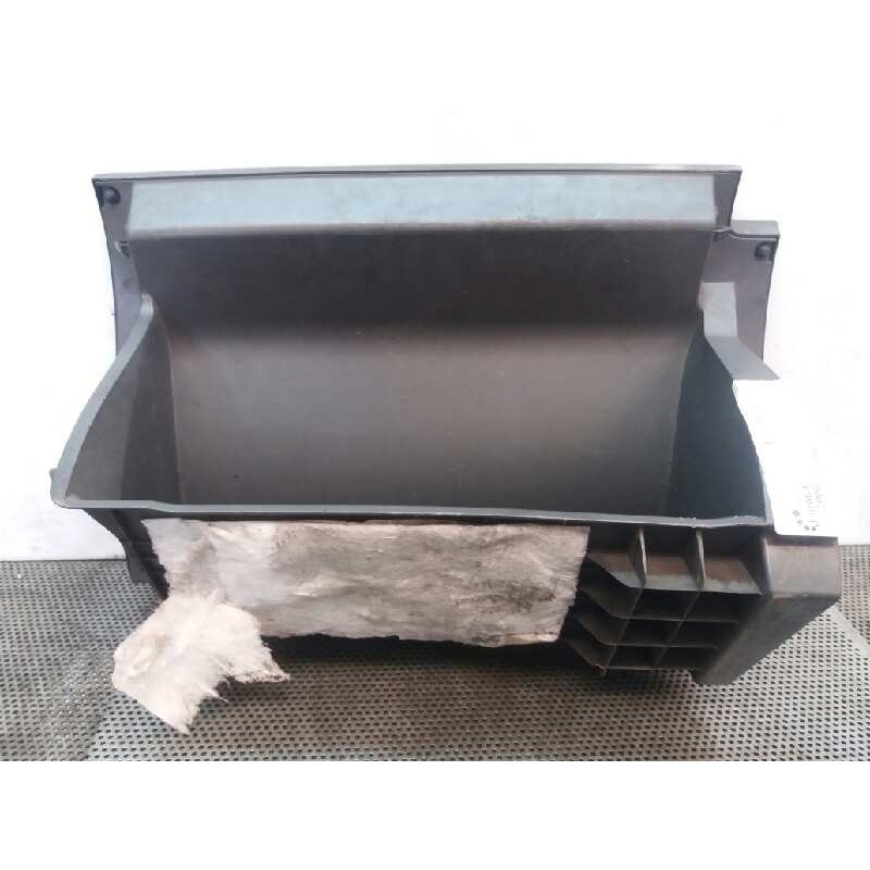 Recambio de guantera para toyota prius (nhw30) advance referencia OEM IAM - Blanco 2