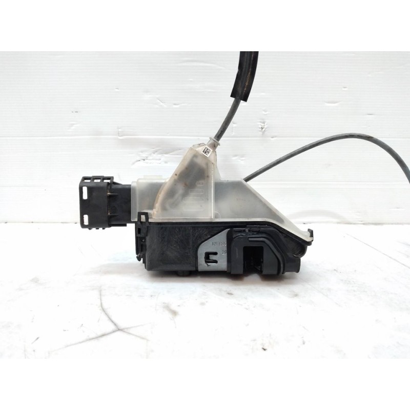 Recambio de cerradura puerta delantera derecha para peugeot 2008 (p1) allure pack referencia OEM IAM 444424 6233N2588M2 4