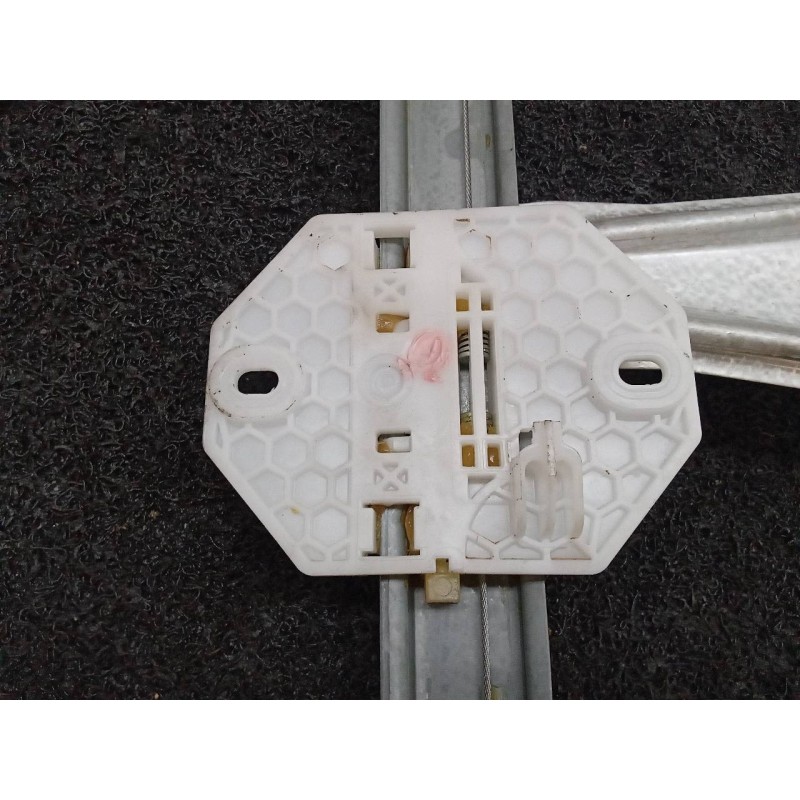 Recambio de elevalunas trasero derecho para dacia sandero stepway comfort referencia OEM IAM 827202131R - Blanco 5