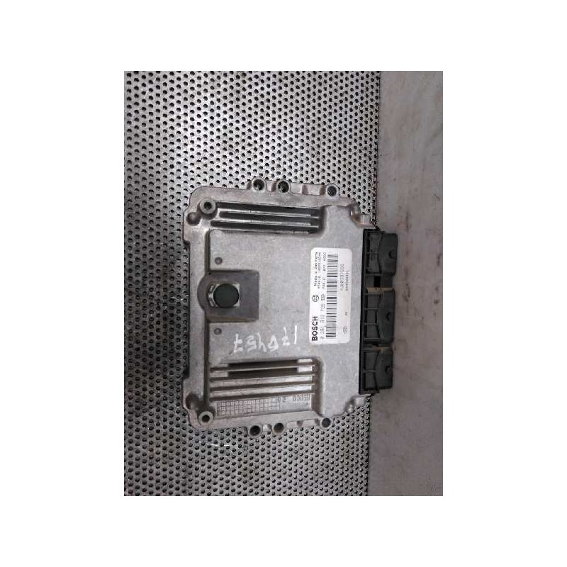 Recambio de centralita motor uce para renault megane ii berlina 5p dynamique referencia OEM IAM 0281012769 8200391966 