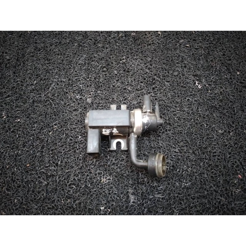 Recambio de valvula aire adicional para volkswagen touareg (7la) tdi v10 referencia OEM IAM 1J0906627 72290320 05T089