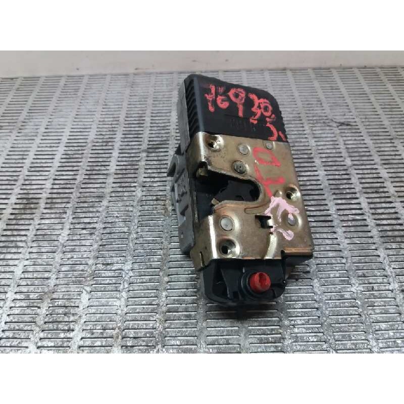 Recambio de cerradura puerta trasera derecha para citroën xantia berlina 1.9 turbodiesel referencia OEM IAM   
