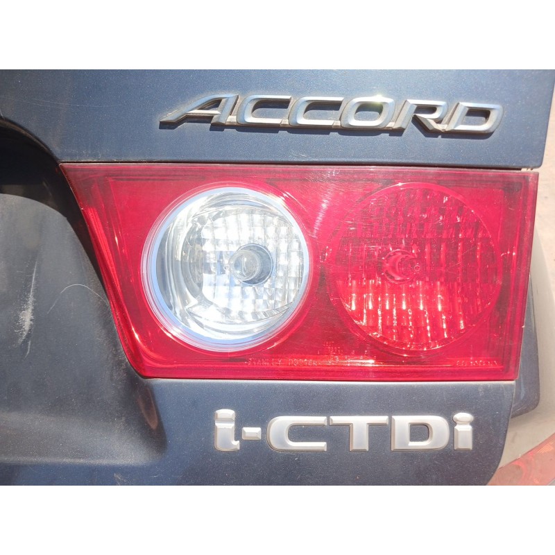 Recambio de piloto trasero derecho interior para honda accord vii (cl, cn) 2.2 i-ctdi (cn1) referencia OEM IAM - Gris