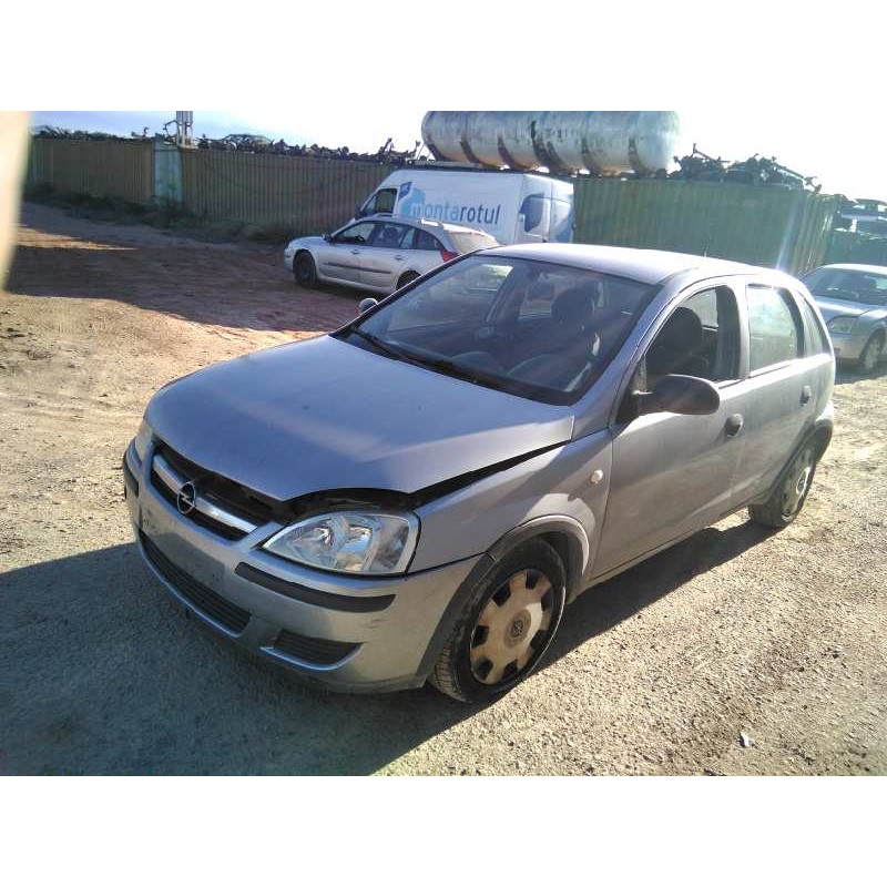 opel corsa c del año 2004