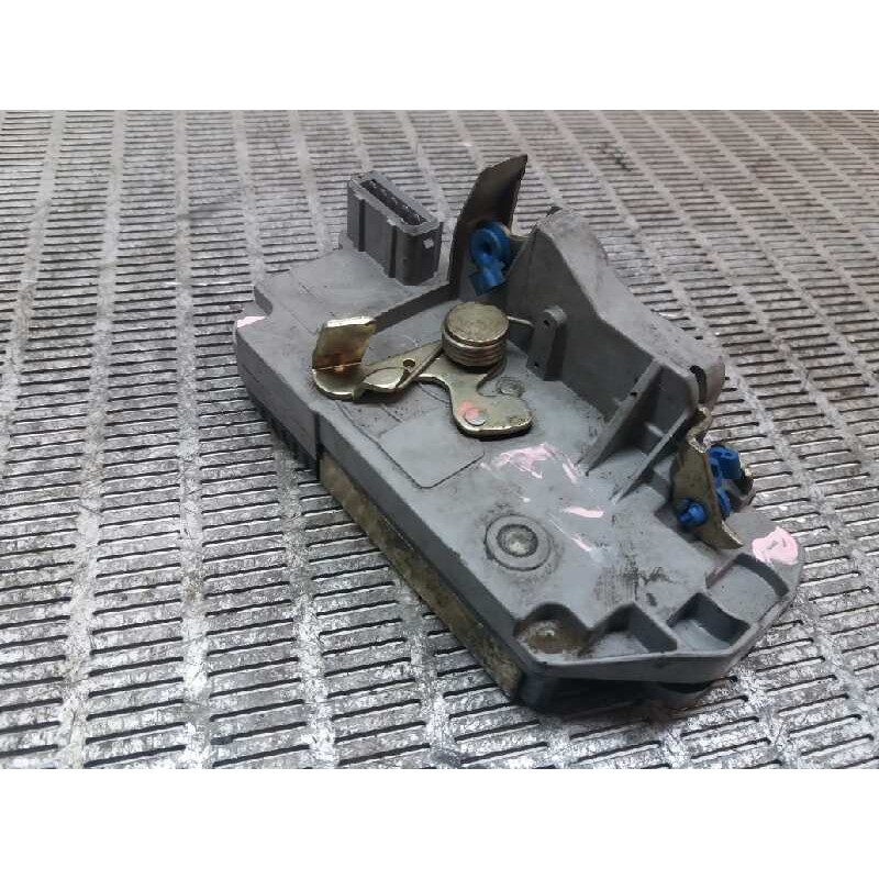 Recambio de cerradura puerta trasera derecha para citroën xantia berlina 1.9 turbodiesel referencia OEM IAM - Gris 2