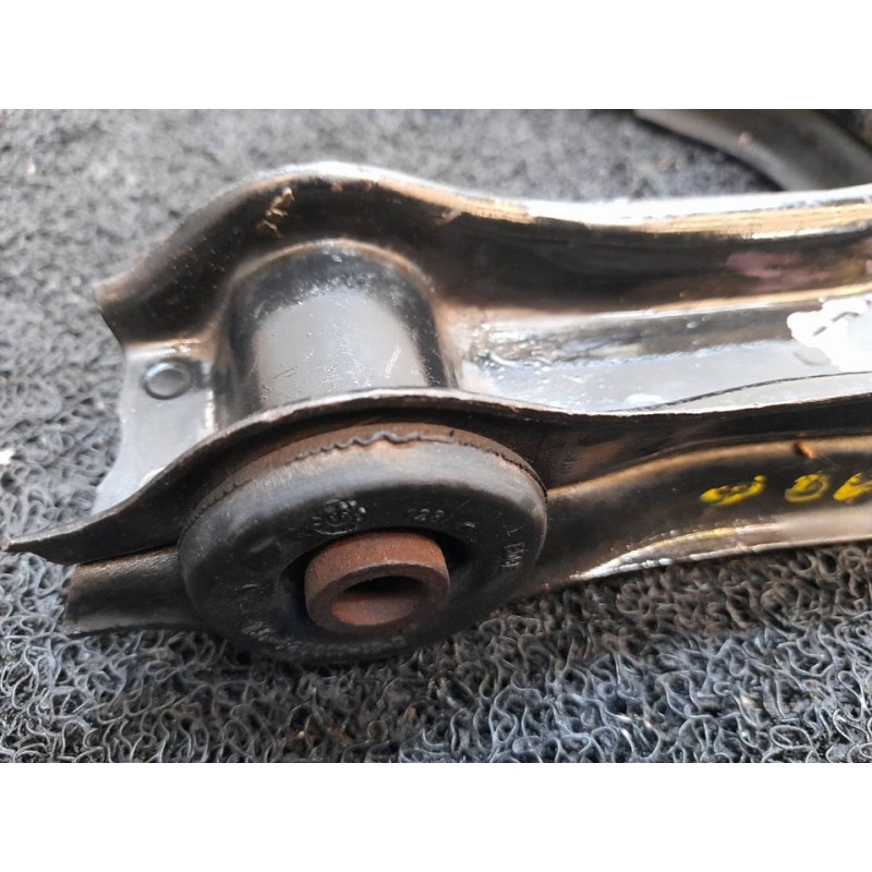 Recambio de brazo suspension inferior delantero derecho para opel omega b referencia OEM IAM  58235 2