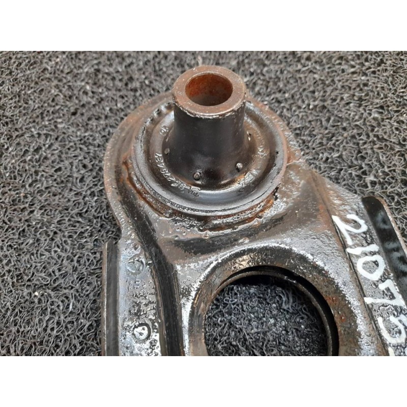 Recambio de brazo suspension inferior delantero derecho para opel omega b referencia OEM IAM  58235 3