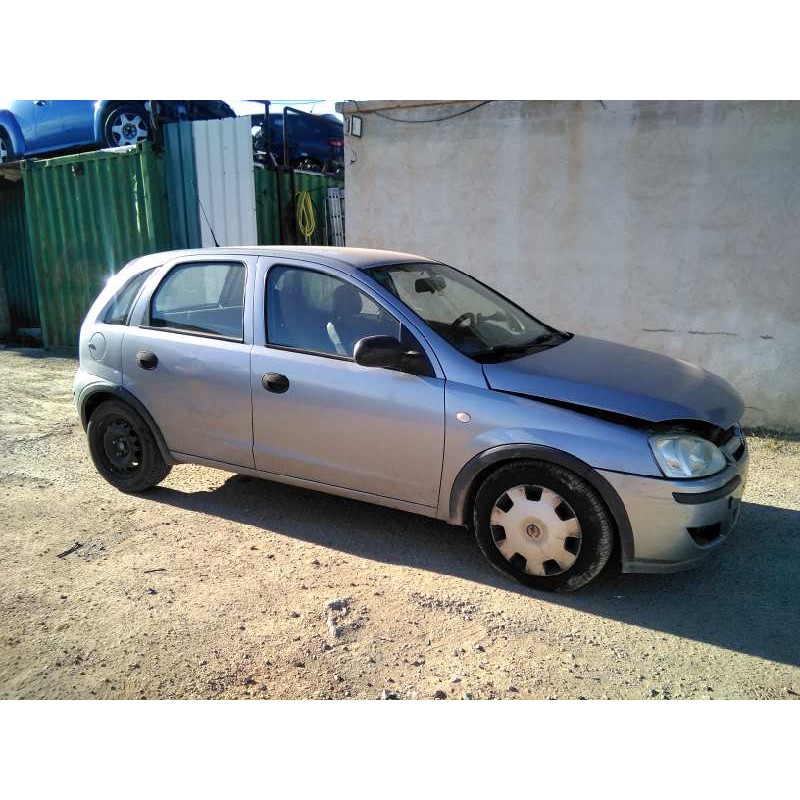 opel corsa c del año 2004