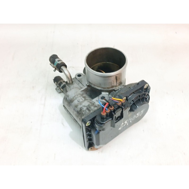 Recambio de caja mariposa para toyota verso (_r2_) 2.0 d-4d (aur20_) referencia OEM IAM 261000R020  