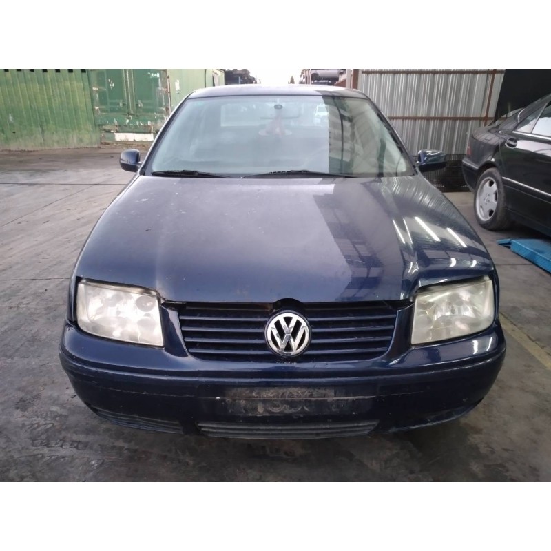 volkswagen bora berlina (1j2) del año 2000