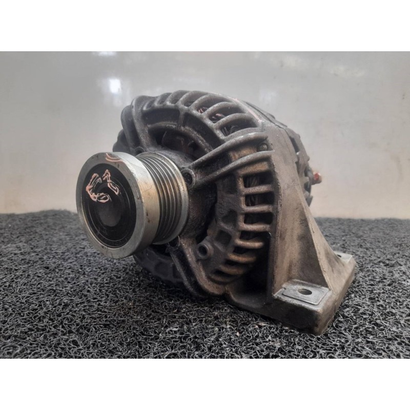 Recambio de alternador para volvo s80 berlina d5 executive referencia OEM IAM 0124525060 30658085 BOSCH