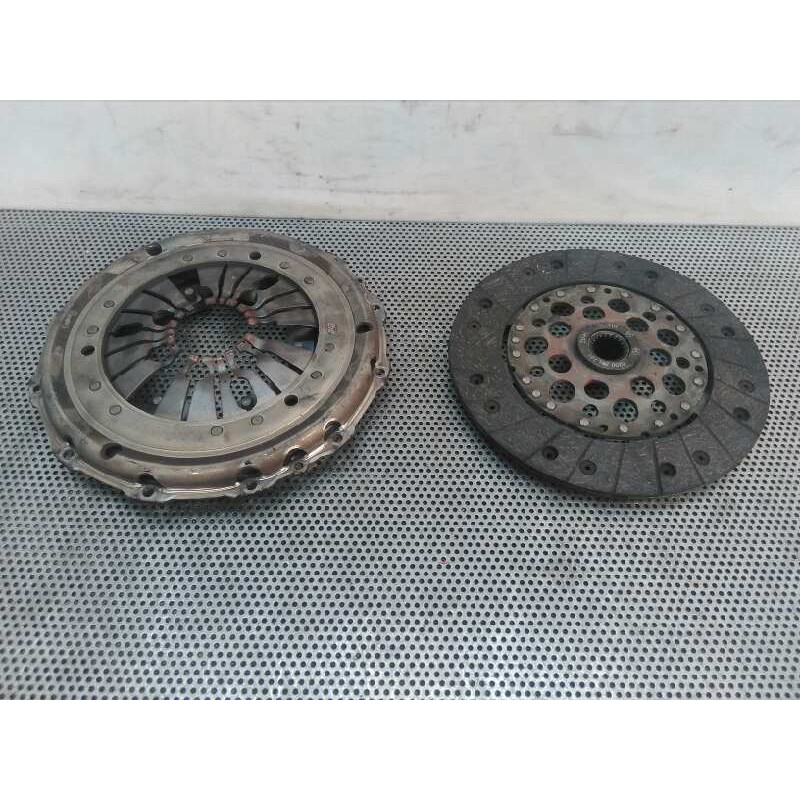 Recambio de kit embrague para renault laguna (b56) 2.2 dt rxe referencia OEM IAM 8200291761  