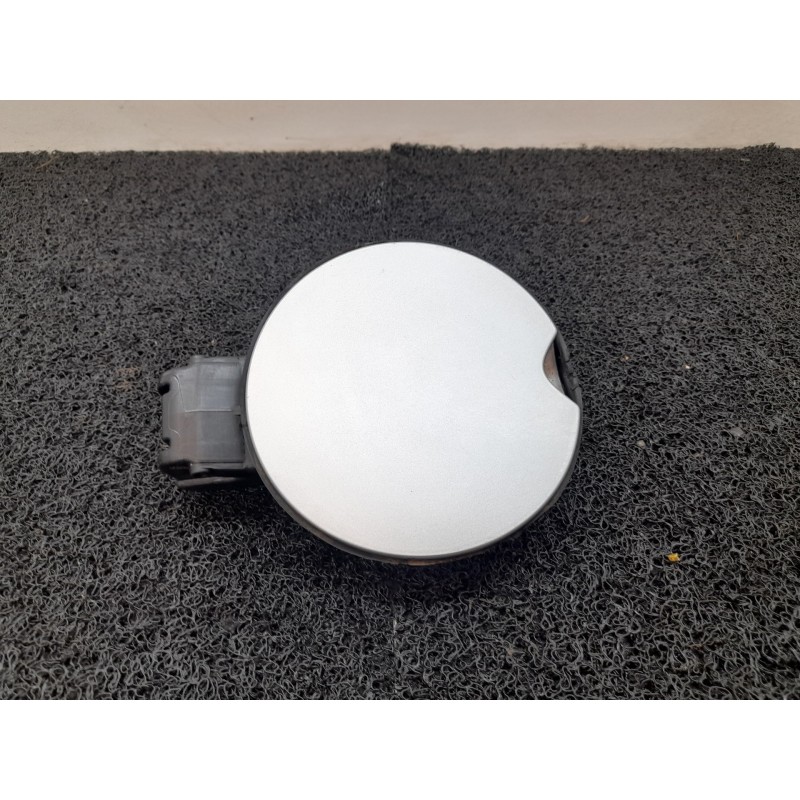 Recambio de tapa exterior combustible para citroën c3 picasso sx referencia OEM IAM   
