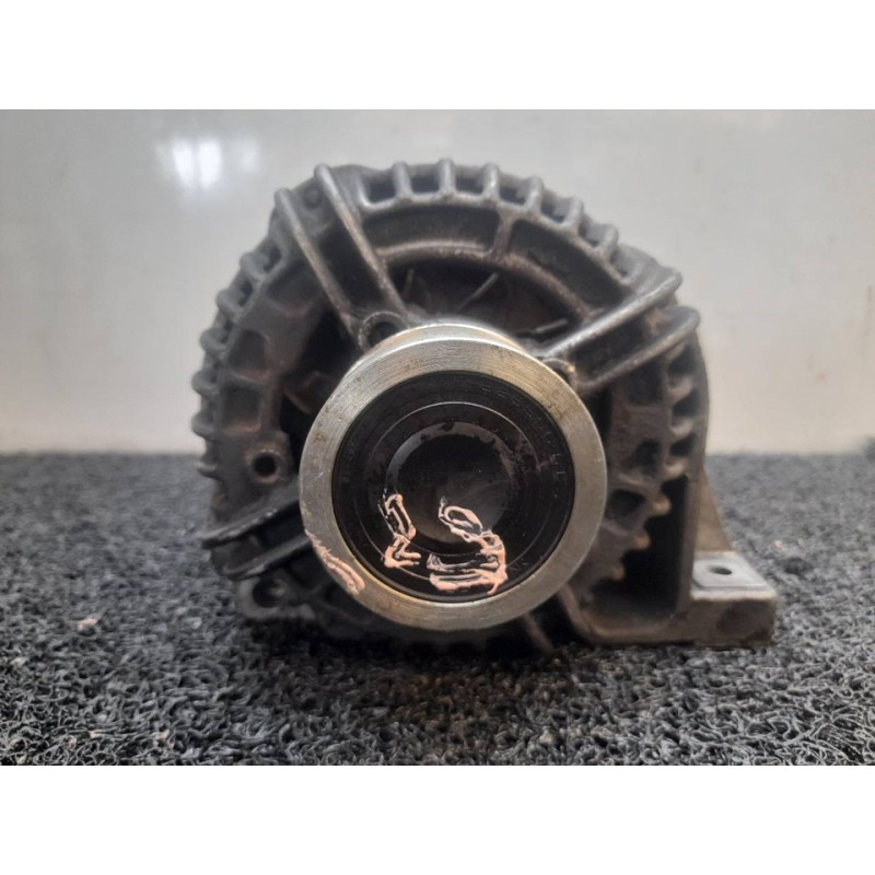 Recambio de alternador para volvo s80 berlina d5 executive referencia OEM IAM 0124525060 30658085 BOSCH 2