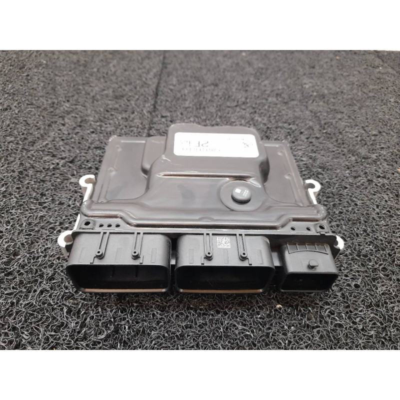 Recambio de centralita motor uce para dacia sandero stepway comfort referencia OEM IAM 0281035669 237101118S BOSCH