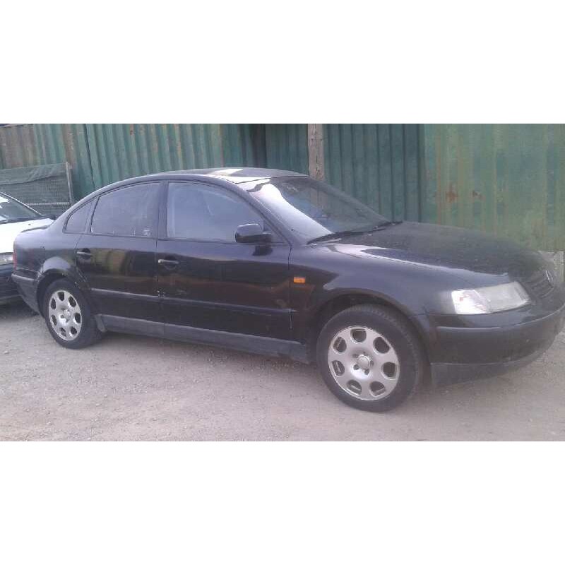 volkswagen passat berlina (3b2) del año 1999