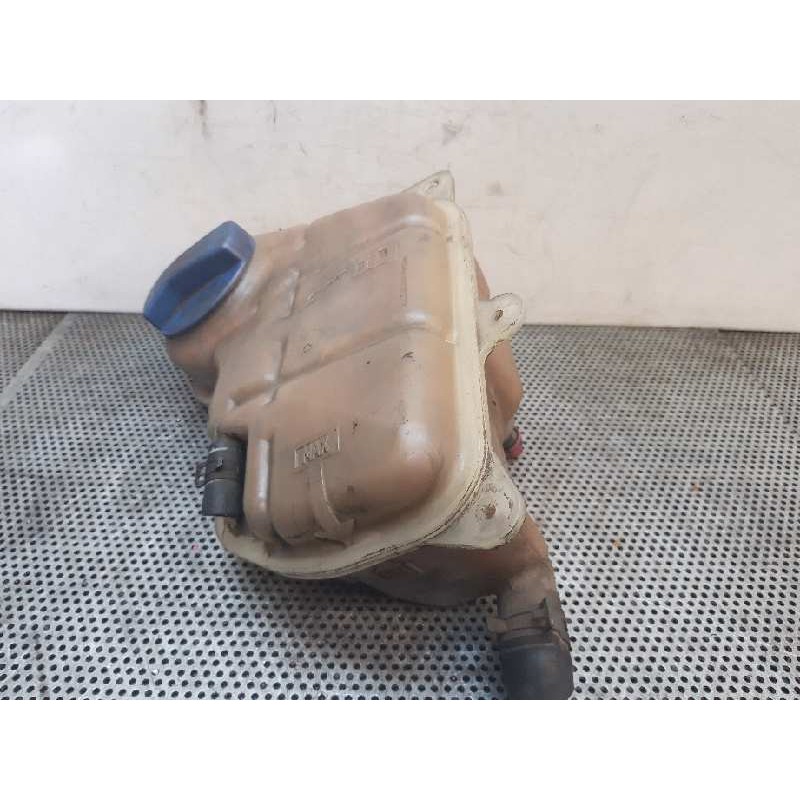 Recambio de deposito expansion para audi a4 berlina (b5) 1.9 tdi referencia OEM IAM 8D0121403D - Rojo 2