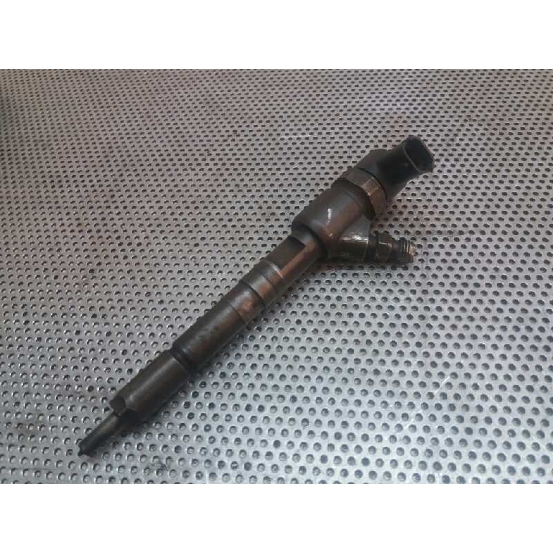Recambio de inyector para fiat punto berlina (188) 1.3 jtd cat referencia OEM IAM 0445110083  