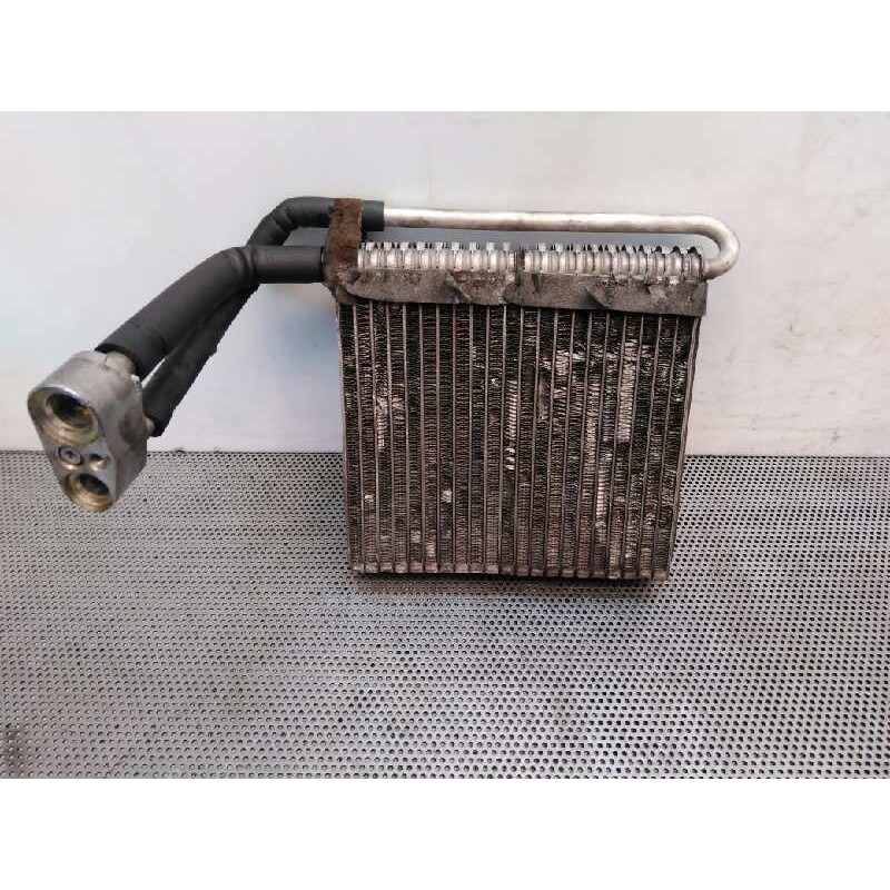 Recambio de evaporador aire acondicionado para ford focus lim. (cb4) titanium referencia OEM IAM - Blanco 2