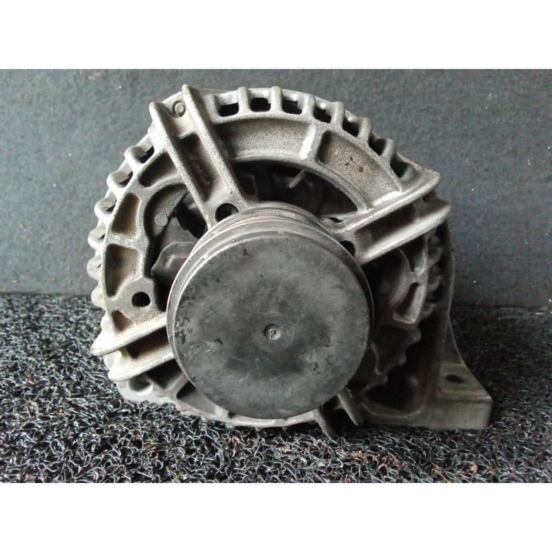 Recambio de alternador para volvo c70 coupe 2.4 turbo cat referencia OEM IAM 0124515019 9459077 BOSCH 5