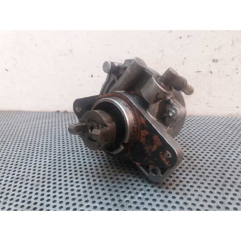 Recambio de depresor freno / bomba vacio para fiat punto berlina (188) 1.3 jtd cat referencia OEM IAM - Blanco 3