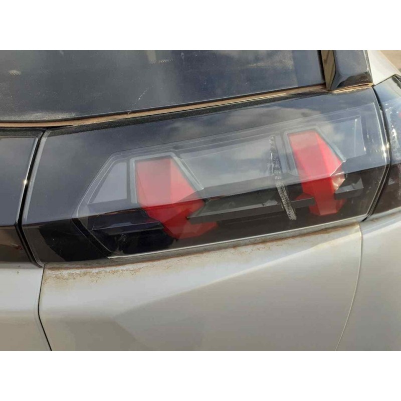 Recambio de piloto trasero derecho interior para peugeot 2008 (p1) allure pack referencia OEM IAM 2