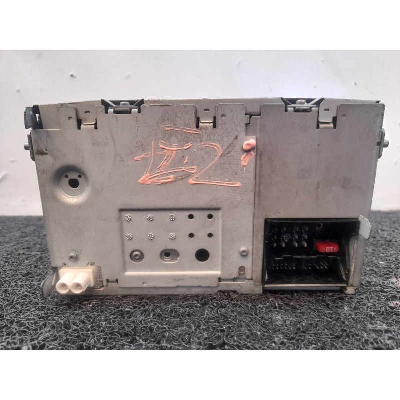 Recambio de sistema audio / radio cd para seat altea xl (5p5) emoción referencia OEM IAM 5P0035186 - Blanco 3