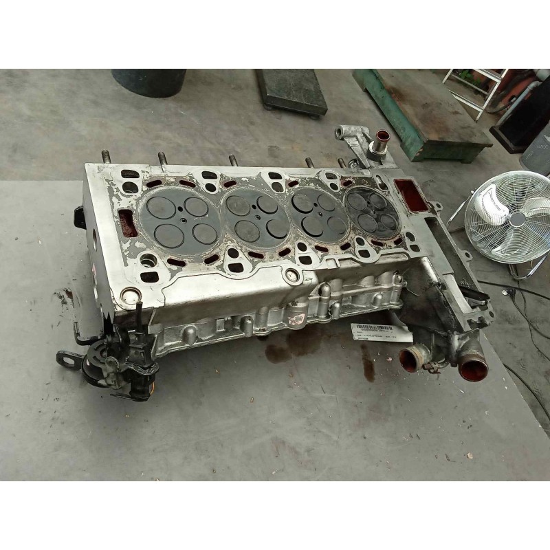 Recambio de culata para saab 9-3 berlina 2.2 tid vector referencia OEM IAM - Azul 2