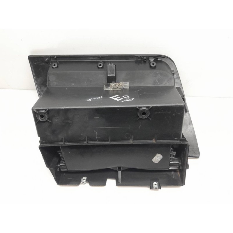 Recambio de guantera para seat altea (5p1) emocion referencia OEM IAM 5P1857103 - Blanco 3