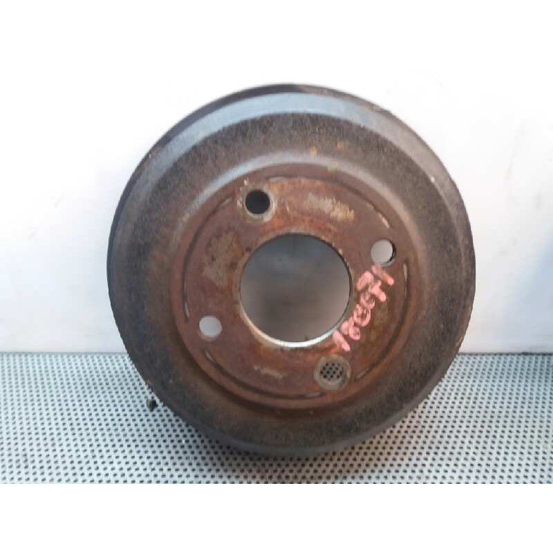 Recambio de tambor freno trasero para ford mondeo berlina (gd) ambiente referencia OEM IAM   
