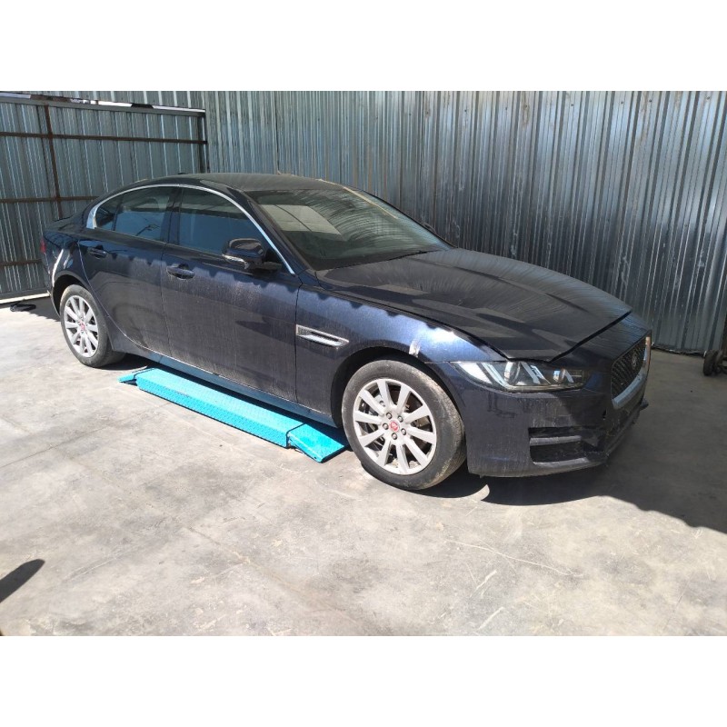 jaguar xe del año 2017
