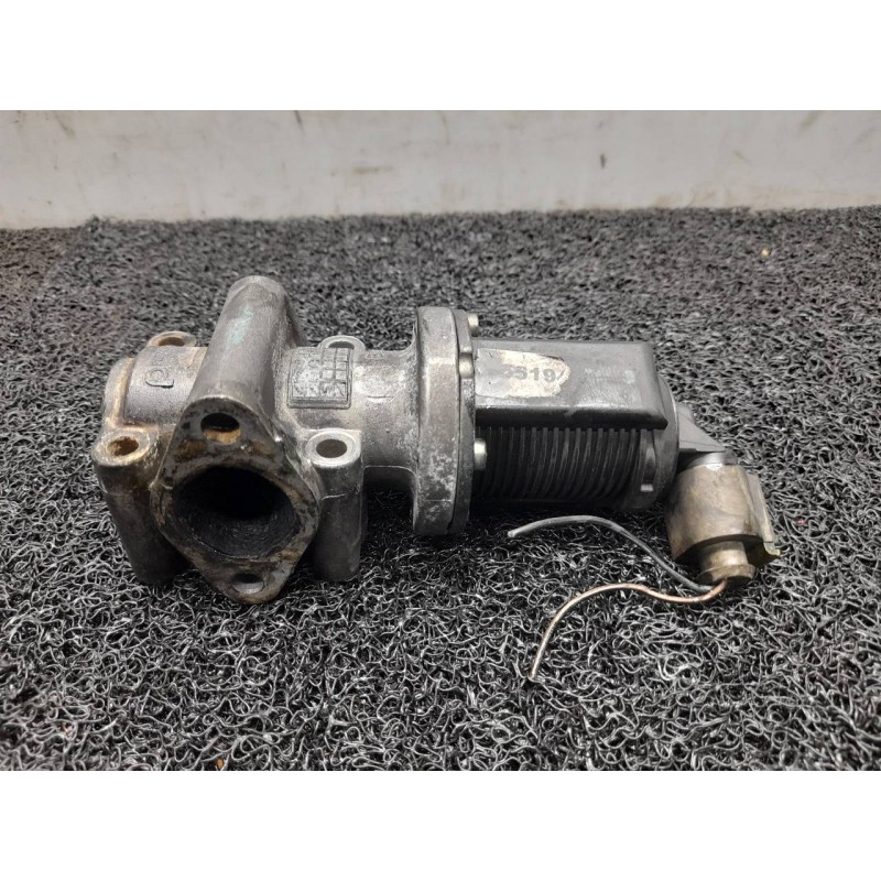 Recambio de valvula egr para opel vectra c berlina gts referencia OEM IAM 5519  