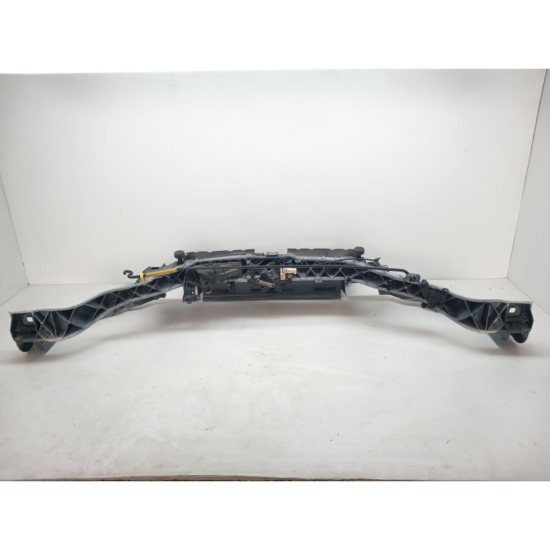Recambio de panel frontal para ford focus lim. business referencia OEM IAM - Blanco 2